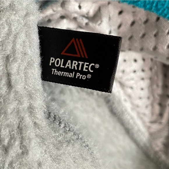 Patagonia Re-tool Snap-T Fleece Pullover in Gray and Teal, Small - Picture 14 of 14